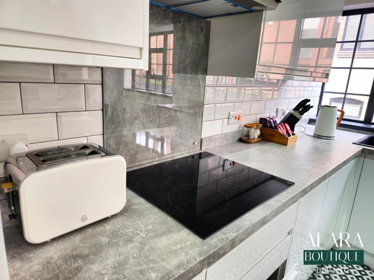 3 Floor Townhouse Luxury Living Alara Boutique Διαμέρισμα Μπέρμιγχαμ Εξωτερικό φωτογραφία