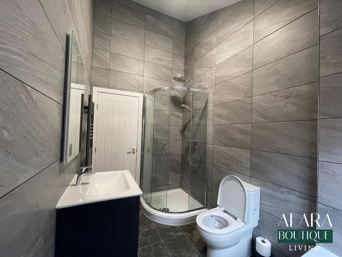 3 Floor Townhouse Luxury Living Alara Boutique Διαμέρισμα Μπέρμιγχαμ Εξωτερικό φωτογραφία