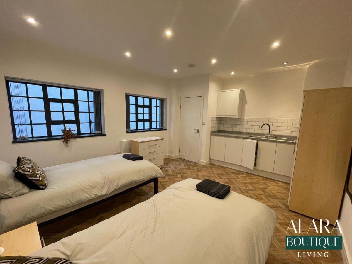 3 Floor Townhouse Luxury Living Alara Boutique Διαμέρισμα Μπέρμιγχαμ Εξωτερικό φωτογραφία
