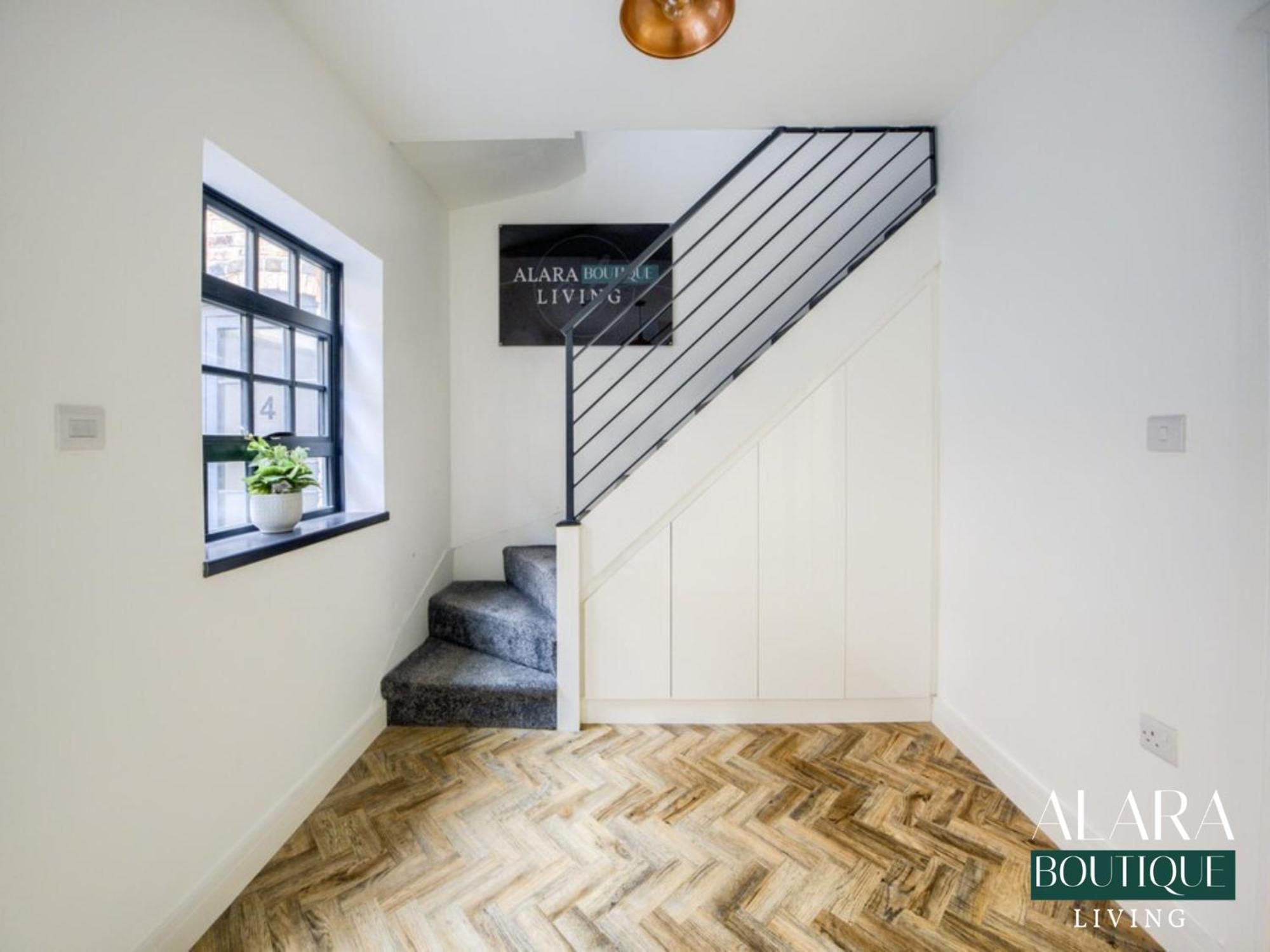 3 Floor Townhouse Luxury Living Alara Boutique Διαμέρισμα Μπέρμιγχαμ Εξωτερικό φωτογραφία