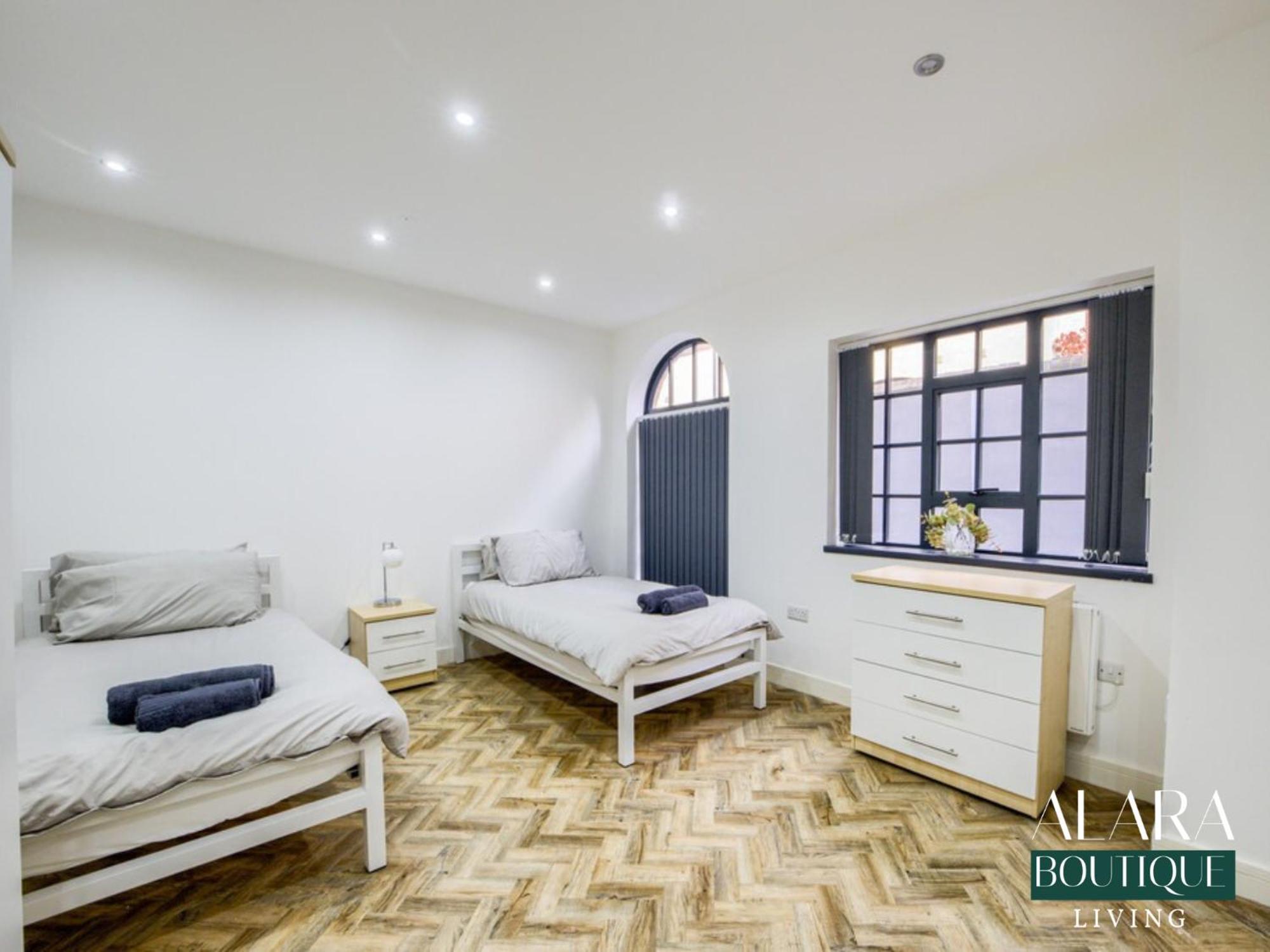 3 Floor Townhouse Luxury Living Alara Boutique Διαμέρισμα Μπέρμιγχαμ Εξωτερικό φωτογραφία